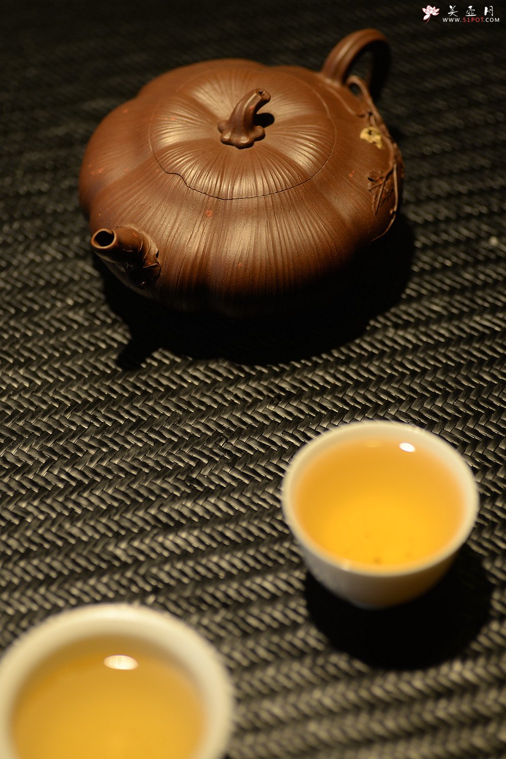 紫砂壶图片：乙未年新作 花货奇才-顾正芳 惊艳力作 全手精品南瓜 - 宜兴紫砂壶网