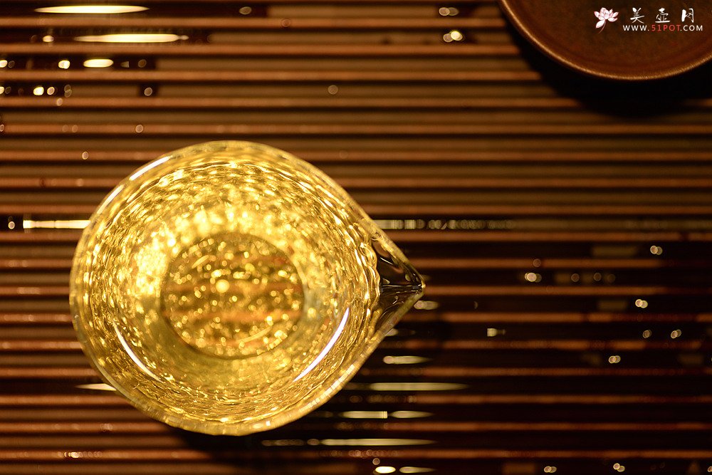 紫砂壶图片：美壶定制赠品活动  手工捶目公道杯 夏日风情~ - 宜兴紫砂壶网