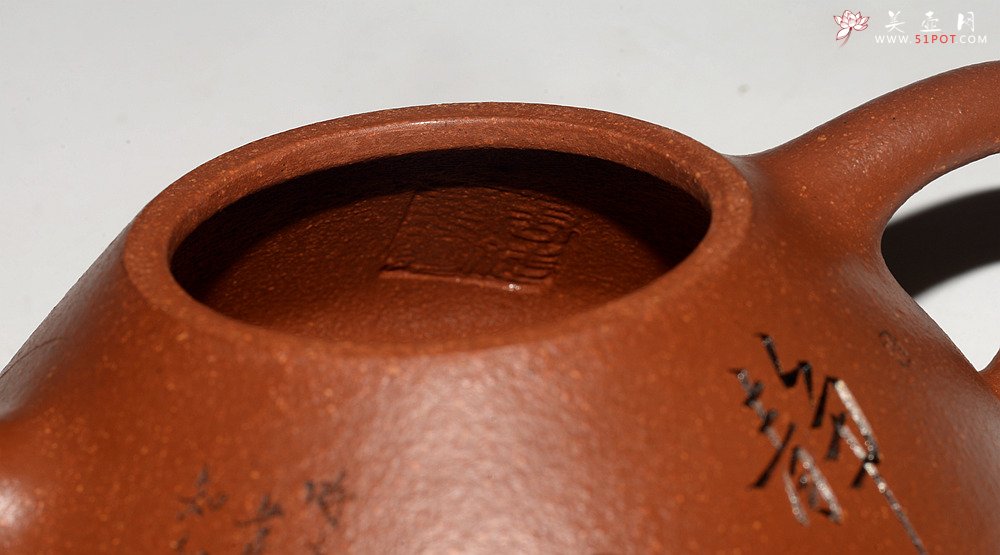 紫砂壶图片：周斌全手力作  优质油润降坡泥 合瓢 知秋装饰 - 宜兴紫砂壶网