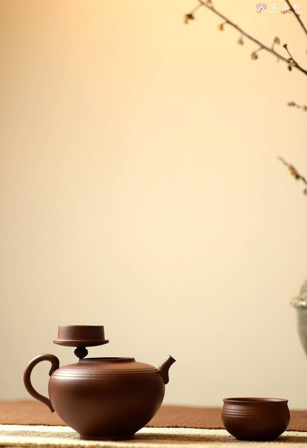 紫砂壶图片：古朴大气~ 于洪霞老师精心之作 全手汉韵套组~ 饱满俊雅 - 宜兴紫砂壶网