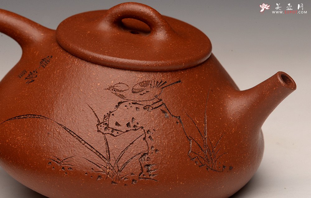 紫砂壶图片：周斌全手力作  优质油润降坡泥 合瓢 知秋装饰 - 宜兴紫砂壶网
