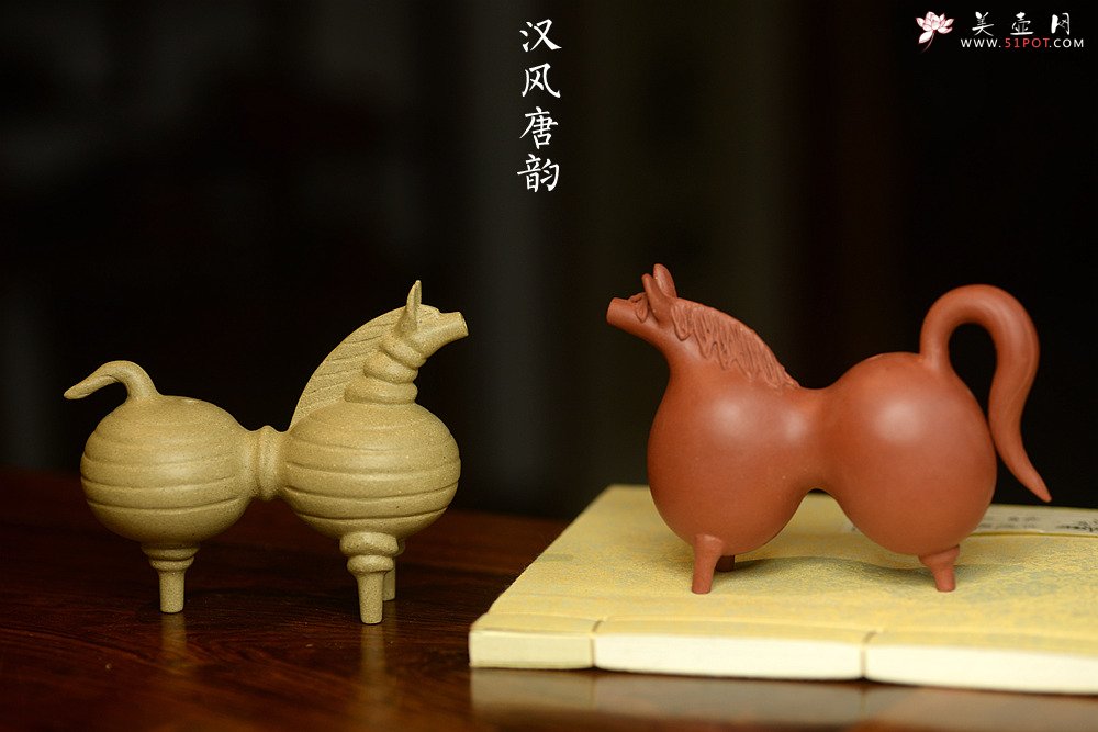 紫砂壶图片：施奇华特色文房茶宠 全手工马 颇有玩味~ - 宜兴紫砂壶网