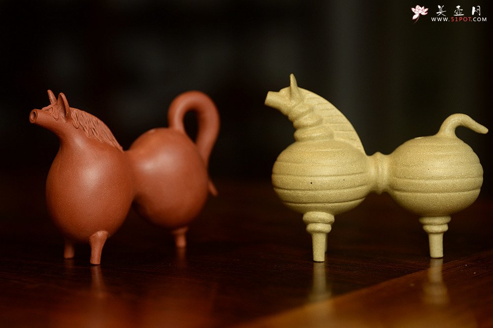 紫砂壶图片：施奇华特色文房茶宠 全手工马 颇有玩味~ - 宜兴紫砂壶网