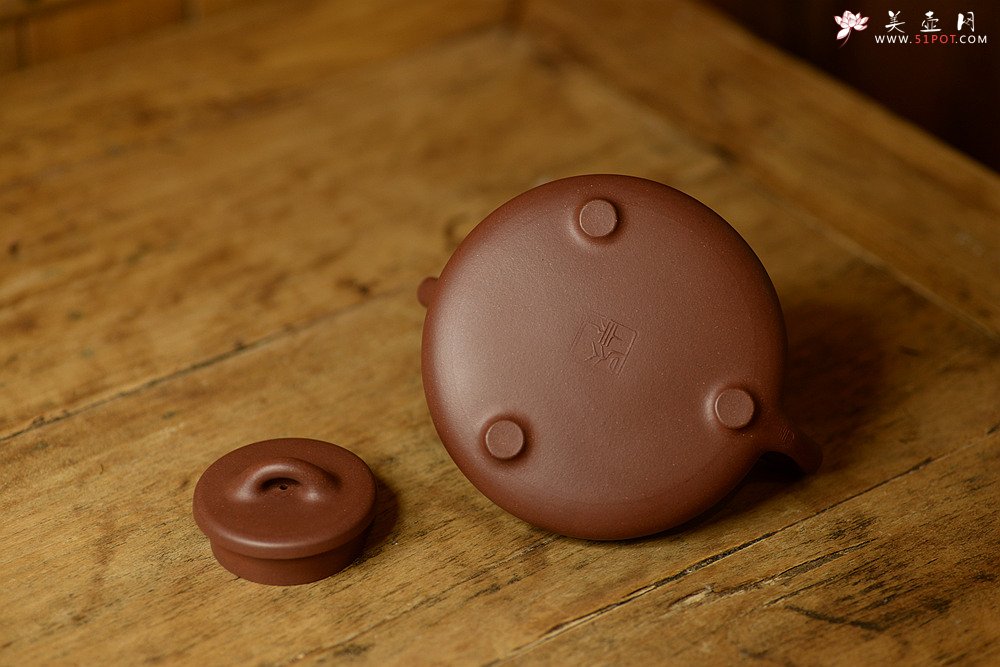 紫砂壶图片：吴杰摹古之全手子冶石瓢 墨生装饰 器形端正~ 骨肉均挺 - 宜兴紫砂壶网