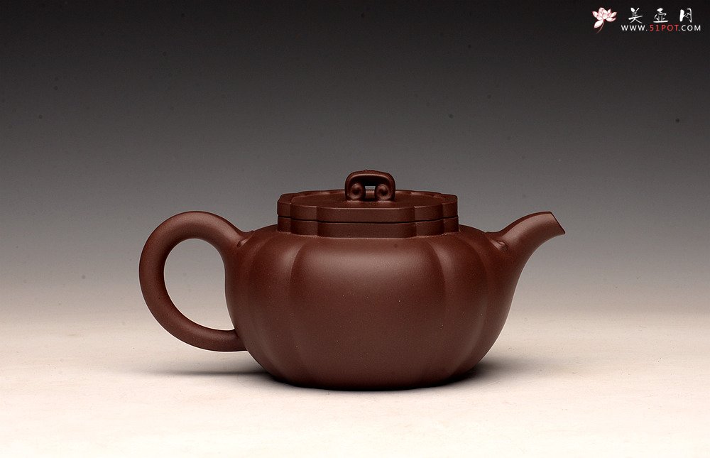 紫砂壶图片：酒虎最新力作 做工精致 器形周正 全手工太极如意 - 宜兴紫砂壶网