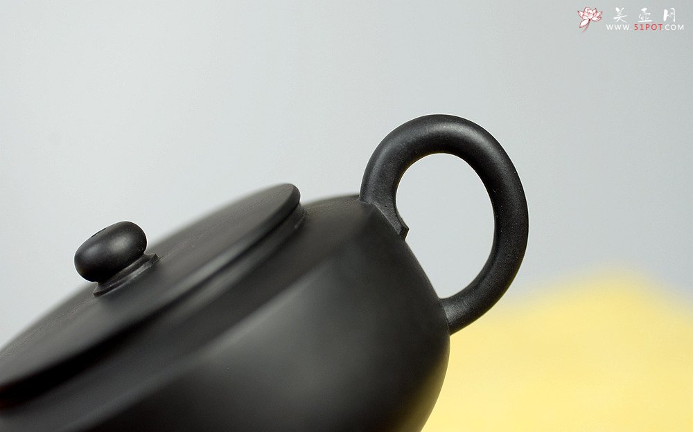 紫砂壶图片：美壶特惠 全手怀璧 古朴拙雅 - 宜兴紫砂壶网