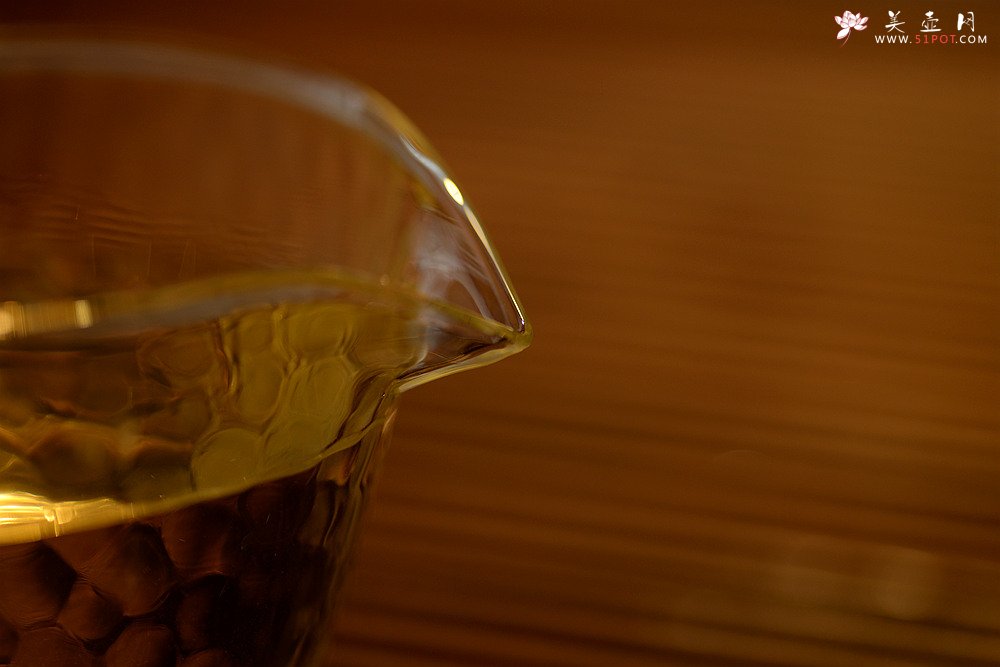 紫砂壶图片：美壶定制赠品活动  手工捶目公道杯 夏日风情~ - 宜兴紫砂壶网