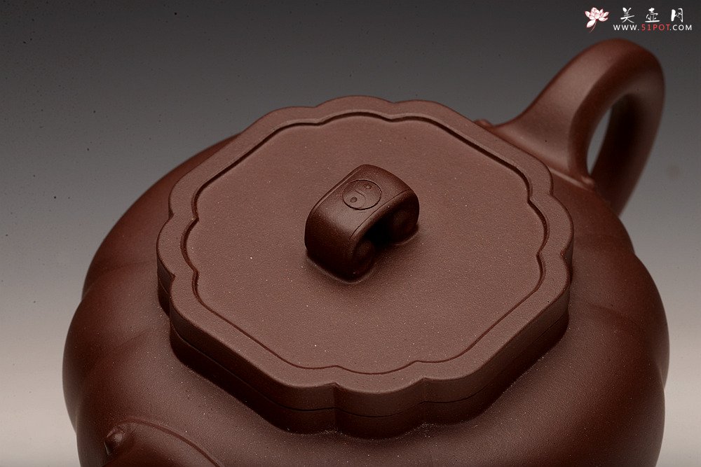 紫砂壶图片：酒虎最新力作 做工精致 器形周正 全手工太极如意 - 宜兴紫砂壶网