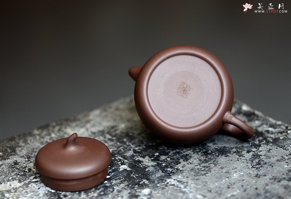 紫砂壶图片：美壶特惠 端庄大方 实用器型 匏瓜壶 - 宜兴紫砂壶网