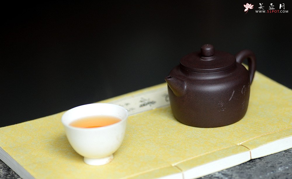 紫砂壶图片：美壶特惠 山水之中作主人 摹古剑流德中 茶人最爱 - 宜兴紫砂壶网