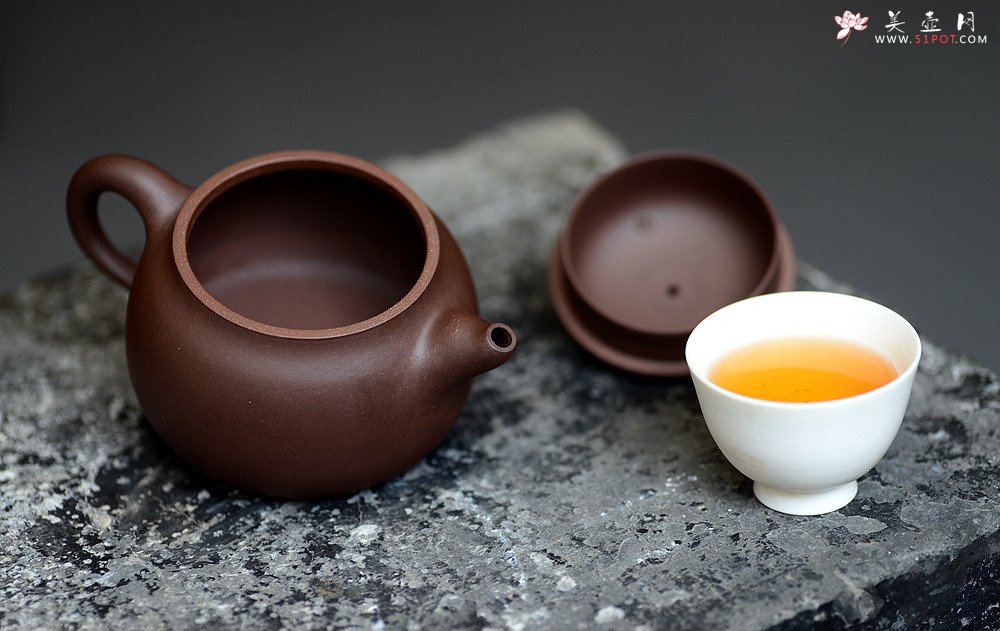 紫砂壶图片：美壶特惠 端庄大方 实用器型 匏瓜壶 - 宜兴紫砂壶网