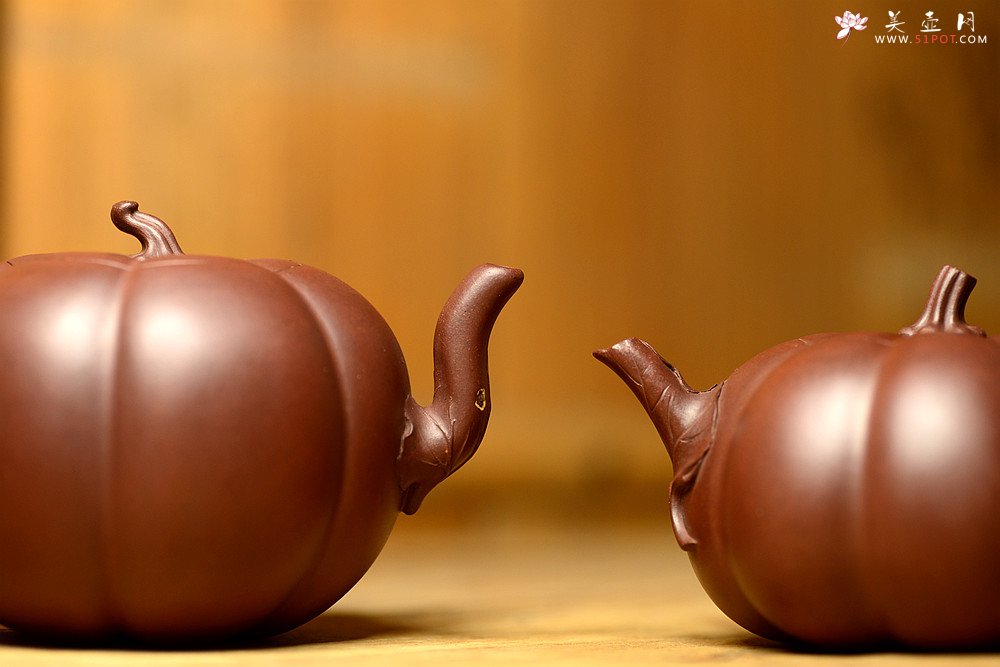 紫砂壶图片：顾正芳乙未年新品 饱满丰润 灵韵秀雅 全手筋纹南瓜 田园清趣 - 宜兴紫砂壶网