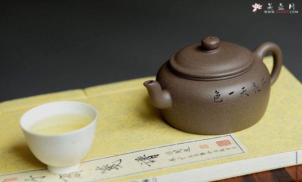 紫砂壶图片：国助工唐文全手新作 隐乐壶 大口实用 端庄秀气 - 宜兴紫砂壶网