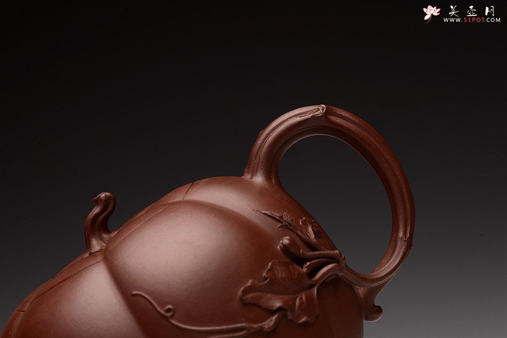 紫砂壶图片：顾正芳乙未年新品 饱满丰润 灵韵秀雅 全手筋纹南瓜 田园清趣 - 宜兴紫砂壶网