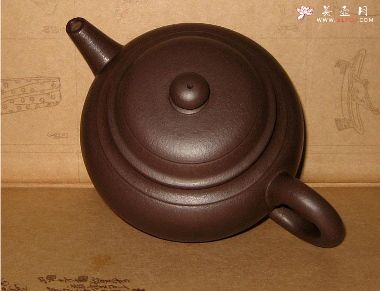 紫砂壶图片：徐汉堂女儿 友兰肩线壶 - 宜兴紫砂壶网