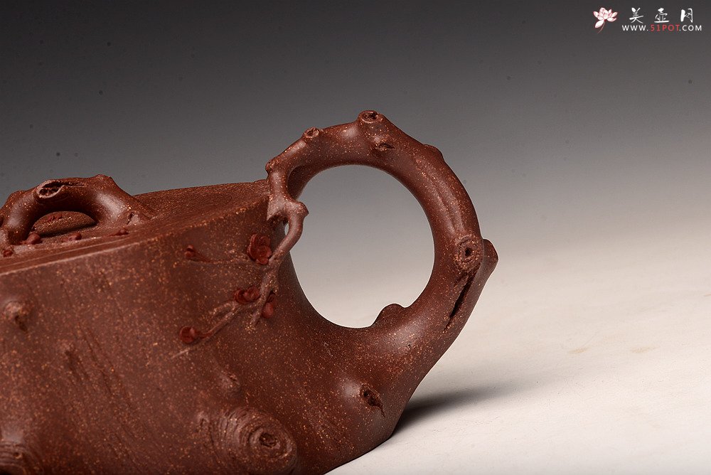紫砂壶图片：单志萍新作 苍劲之意 古拙之风  全手梅桩 经典作品 - 宜兴紫砂壶网