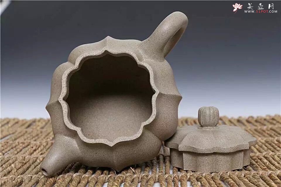 紫砂壶图片：高锦囊壶 - 宜兴紫砂壶网