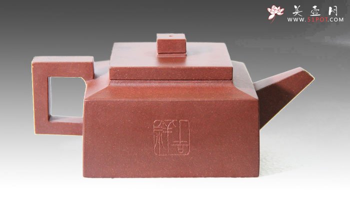 紫砂壶图片：吉祥方壶 - 宜兴紫砂壶网