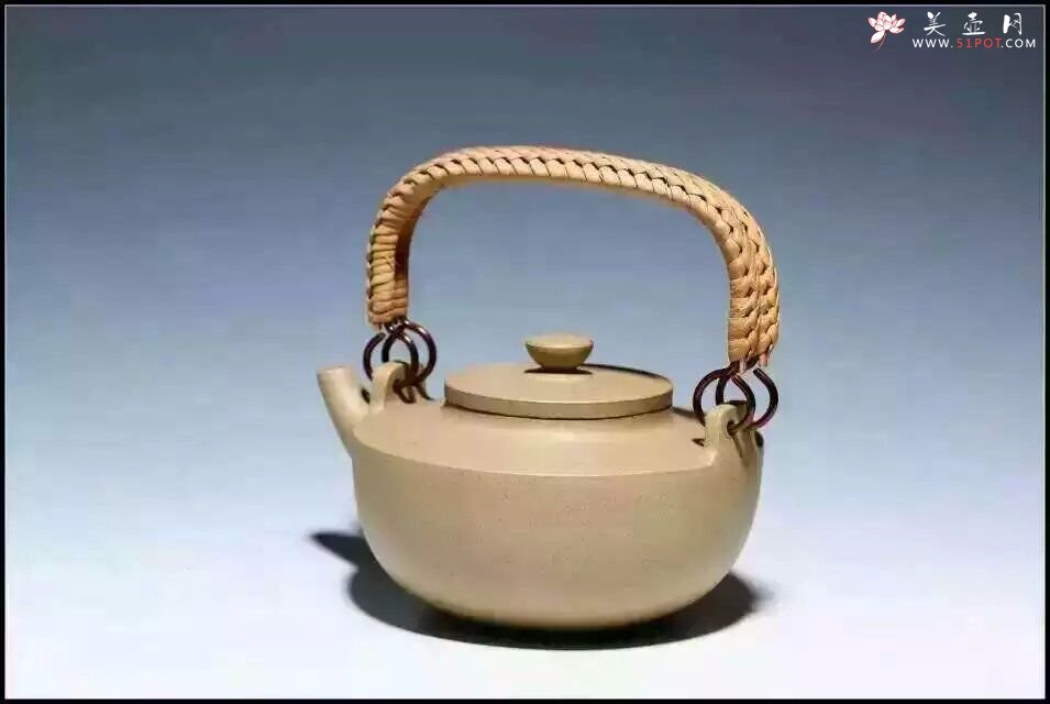 紫砂壶图片：提梁壶 - 宜兴紫砂壶网