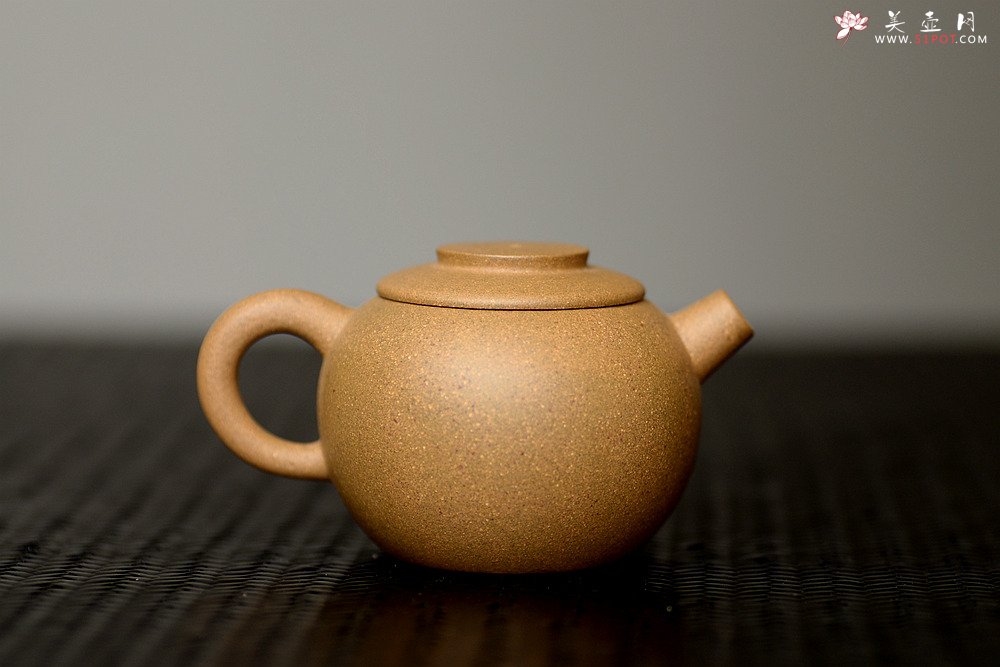 紫砂壶图片：美壶特惠 古朴小品 经典小巨轮 杀茶利器 茶人最爱 - 宜兴紫砂壶网