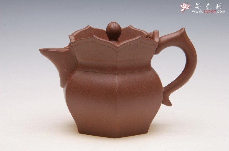 紫砂壶图片：全手工贵宾僧帽 - 宜兴紫砂壶网