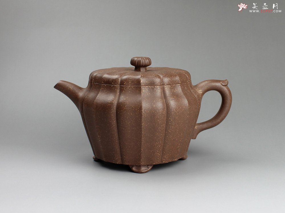 紫砂壶图片：八瓣菊花壶 - 宜兴紫砂壶网