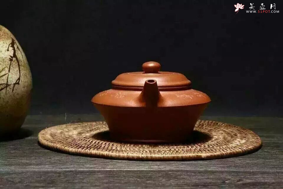 紫砂壶图片：虚扁 - 宜兴紫砂壶网