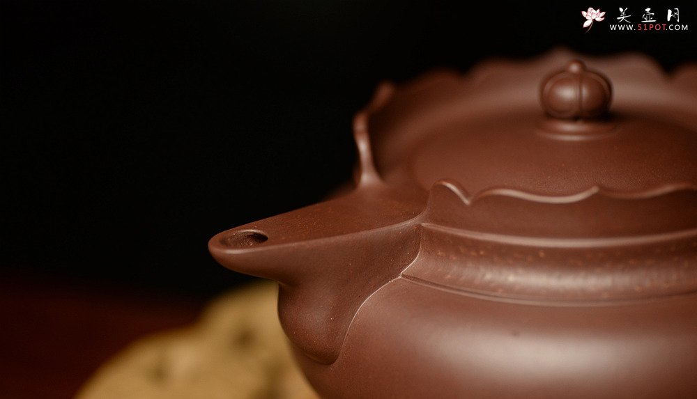 紫砂壶图片：蔡旭伟乙未年新品 精美之作 全手铺砂圆僧帽 娴静品茗 - 宜兴紫砂壶网