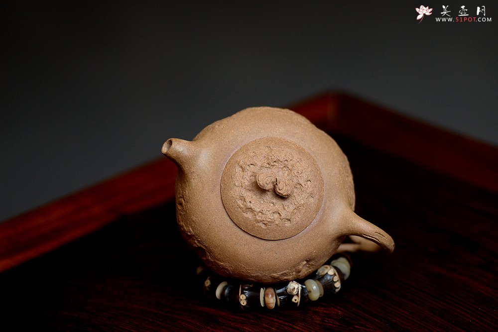 紫砂壶图片：姜建荣全手作品 古朴之味~~~沧桑质感 全手龚春 - 宜兴紫砂壶网