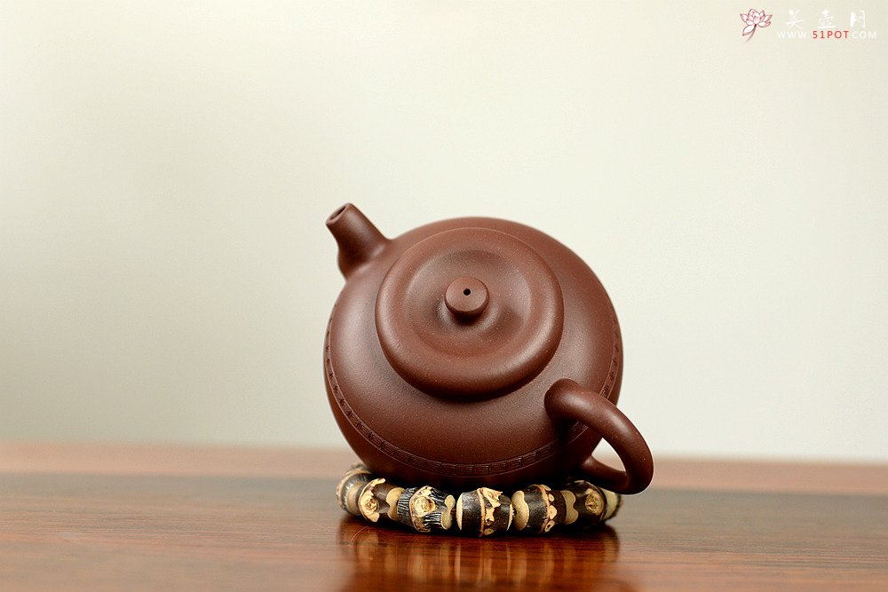 紫砂壶图片：钱建荷全手新作 品心 古瓮造型颇为好玩 做工精致  知心 - 宜兴紫砂壶网