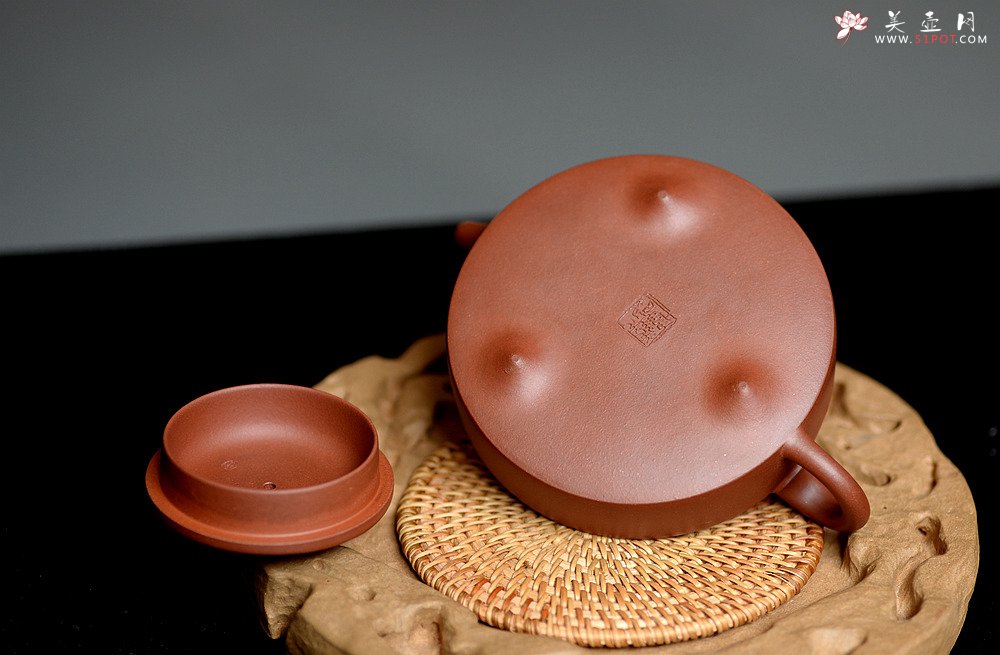 紫砂壶图片：钱伟刚新品 文气周盘 古朴大方 实用佳品 - 宜兴紫砂壶网