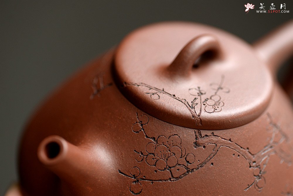 紫砂壶图片：手工炼制底槽青  骨骼清奇 国助范建鹏装饰 全手梅花石瓢 - 宜兴紫砂壶网