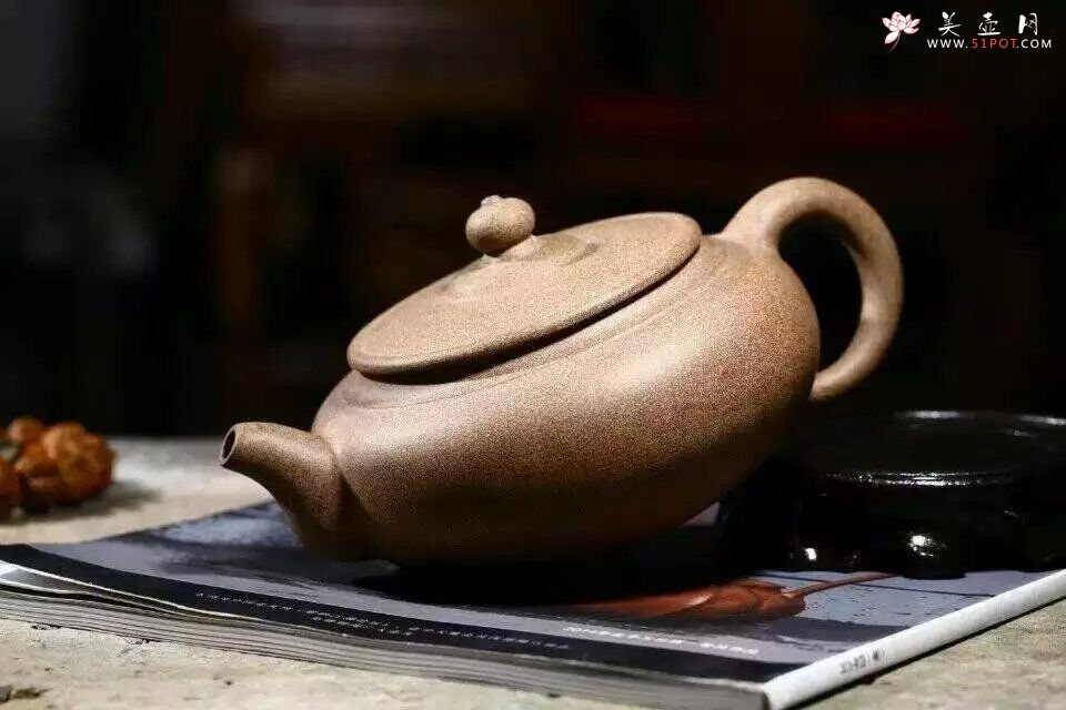 紫砂壶图片：桃花泥韵香 - 宜兴紫砂壶网