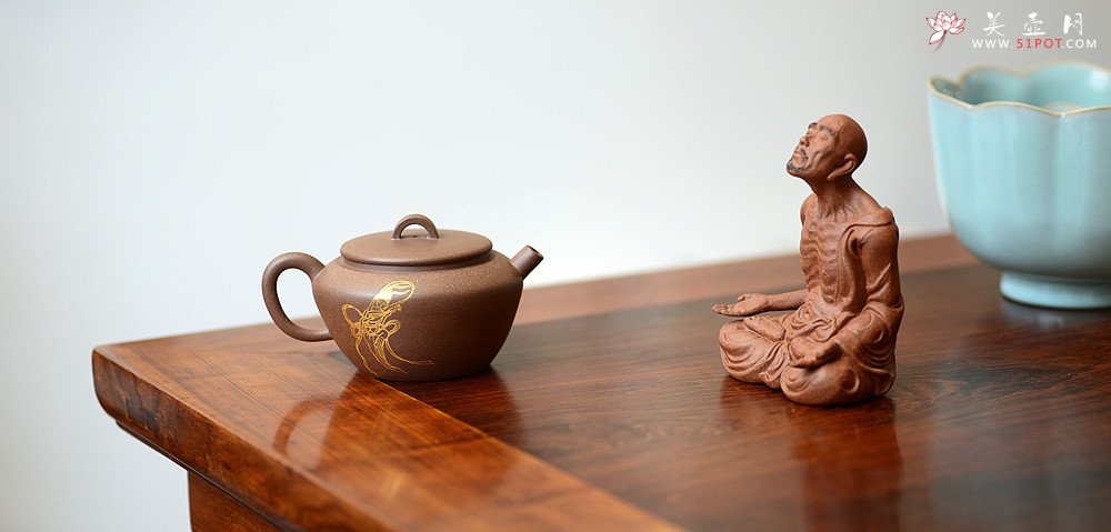 紫砂壶图片：詹黎明文气作品 优质青段 全手巨轮珠 夏日畅饮必备 - 宜兴紫砂壶网