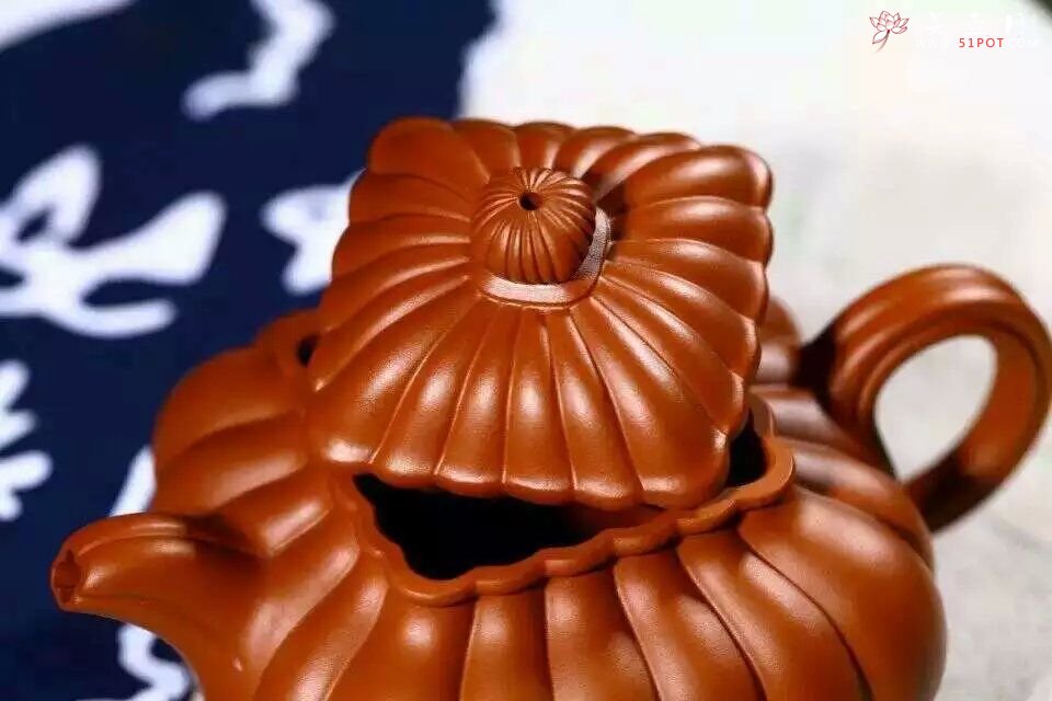 紫砂壶图片：筋纹四方 - 宜兴紫砂壶网