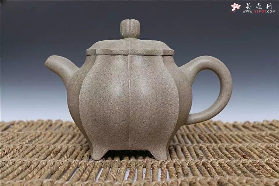 紫砂壶图片：高锦囊壶 - 宜兴紫砂壶网