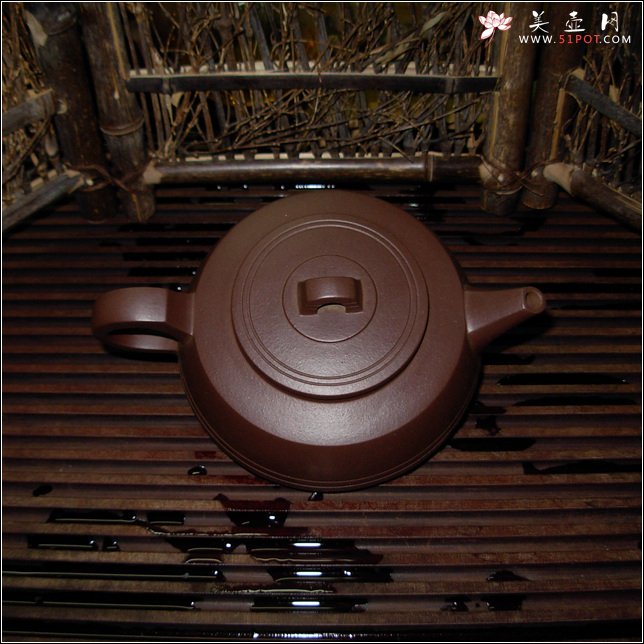 紫砂壶图片：天地方圆壶 - 宜兴紫砂壶网