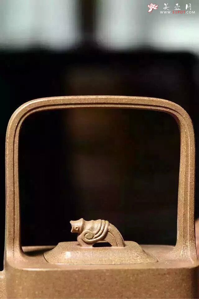 紫砂壶图片：提梁壶 - 宜兴紫砂壶网