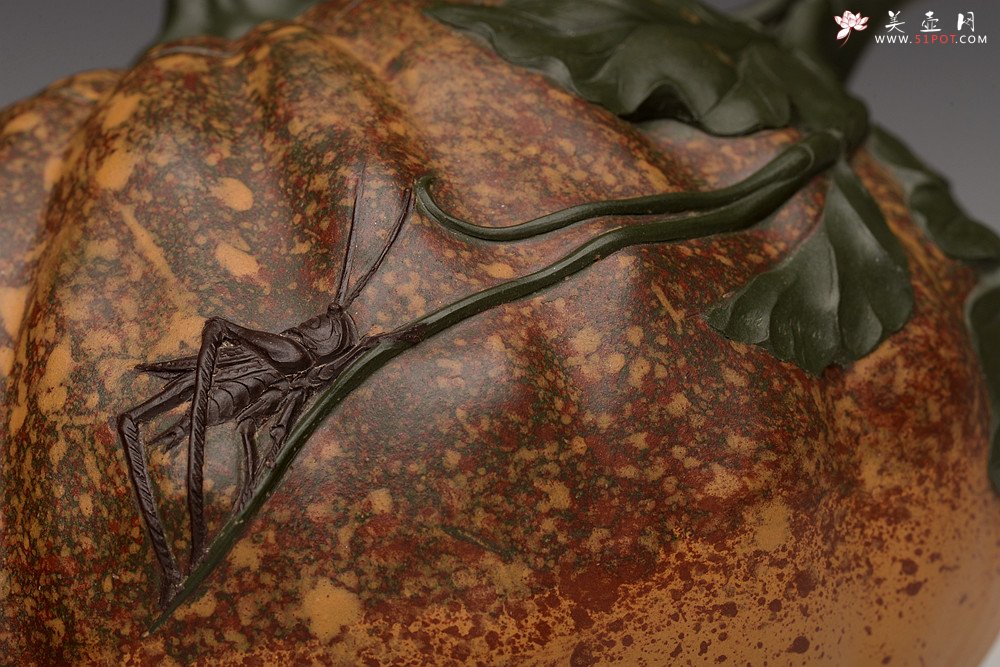 紫砂壶图片：贴叶精彩 花器实力派 田园清趣 七彩南瓜 孙伟强张新亚合作 - 宜兴紫砂壶网