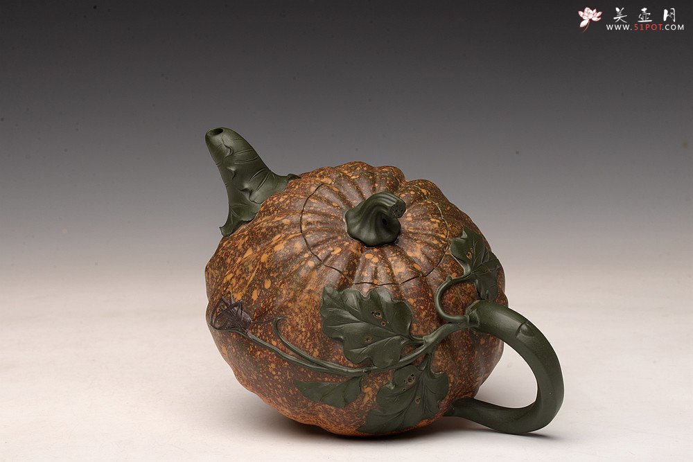 紫砂壶图片：贴叶精彩 花器实力派 田园清趣 七彩南瓜 孙伟强张新亚合作 - 宜兴紫砂壶网