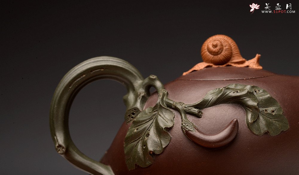 紫砂壶图片：田园清趣 理趣兼备 合于美学 茄形高年惬意壶 孙伟强张新亚合作 - 宜兴紫砂壶网