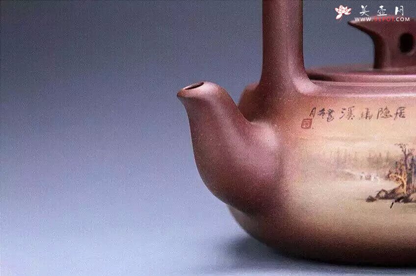 紫砂壶图片：山水祥鸽提梁 - 宜兴紫砂壶网