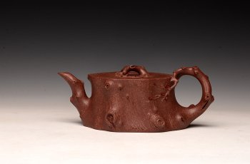 紫砂壶图片：单志萍新作 苍劲之意 古拙之风  全手梅桩 经典作品 - 宜兴紫砂壶网