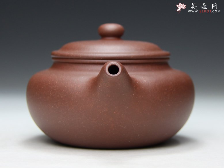 紫砂壶图片：扁腹壶 - 宜兴紫砂壶网