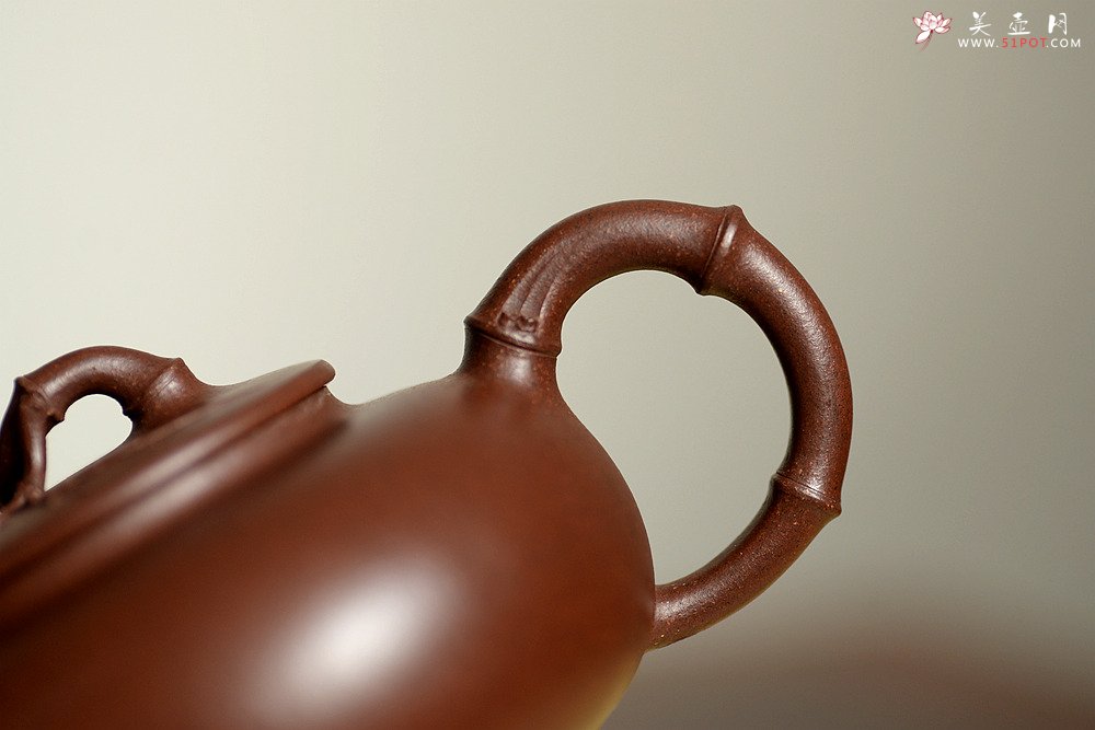 紫砂壶图片：优质老紫泥 大口实用 全手小智竹 贴叶飘逸 - 宜兴紫砂壶网