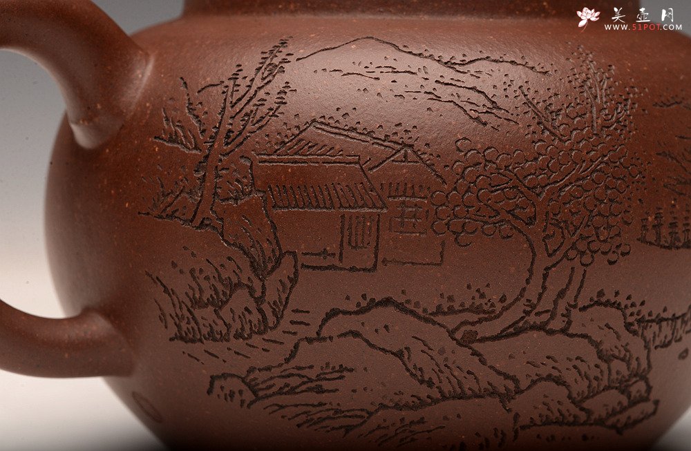 紫砂壶图片：张听钢精刻之作 全手平盖莲子 摹古清.申锡 耐品古朴 - 宜兴紫砂壶网