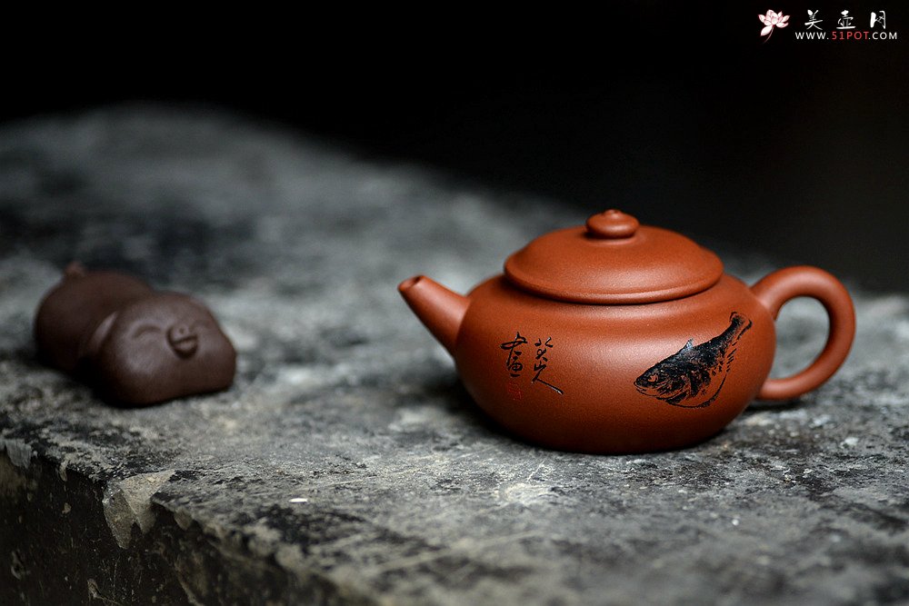 紫砂壶图片：施梦佳新作 实用性强 全手涌泉 茶人最爱 - 宜兴紫砂壶网