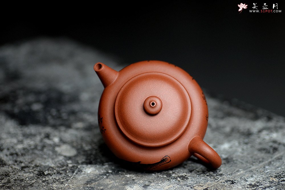 紫砂壶图片：施梦佳新作 实用性强 全手涌泉 茶人最爱 - 宜兴紫砂壶网