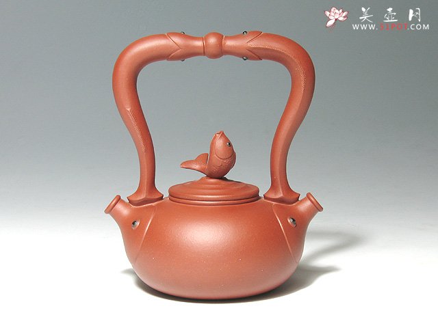 紫砂壶图片：双鱼提梁 - 宜兴紫砂壶网