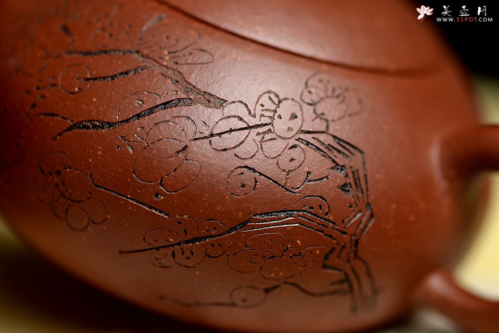 紫砂壶图片：美壶特惠 路达全手新品 温润可人 扁而不僵 全手扁腹二 - 宜兴紫砂壶网